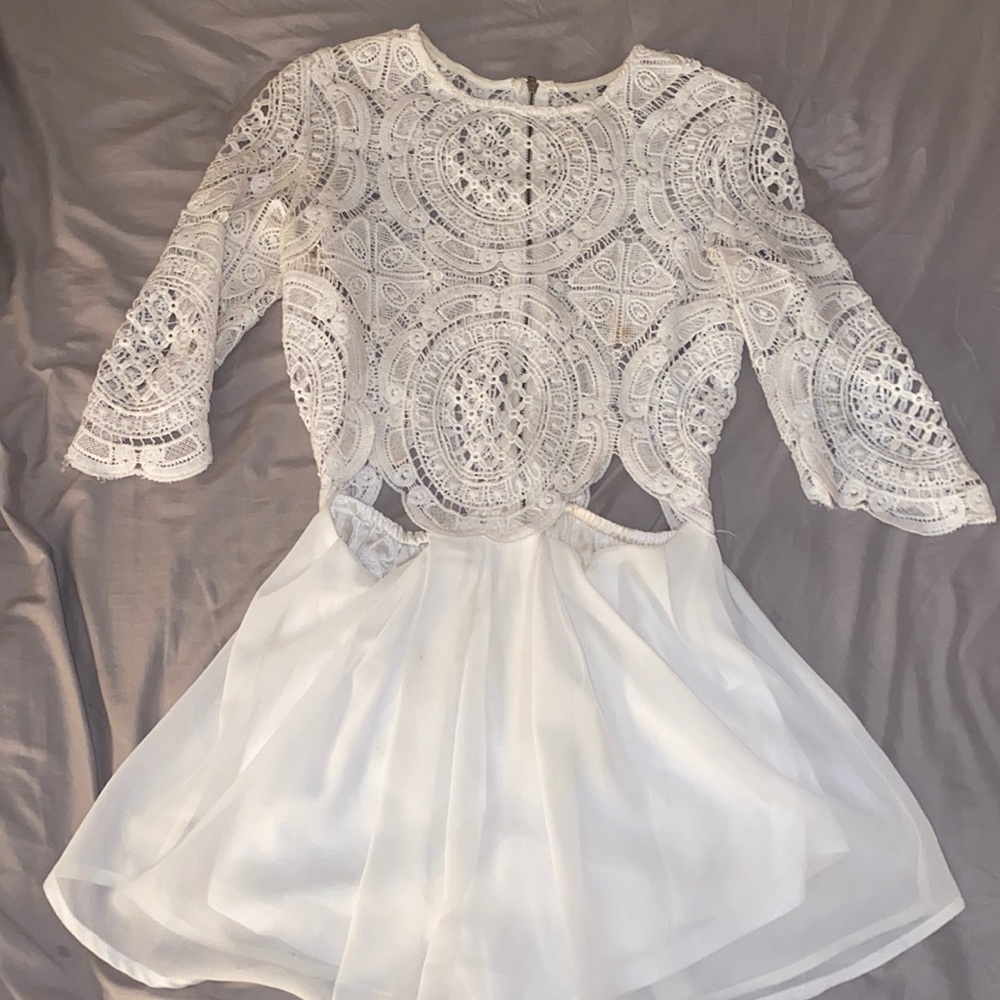 Sabo skirt white lace romper size Small